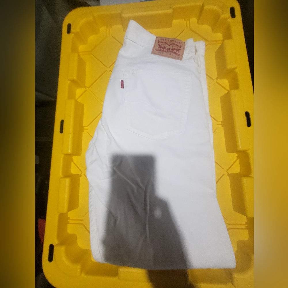 Levis jeans